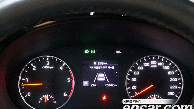 Kia SELTOS Diesel 1.6 2WD Noblesse купить на сайте DeffCars