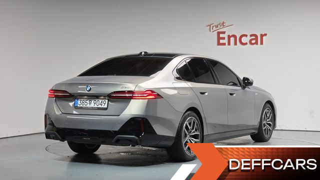 BMW 5-SERIES 520i M Sport купить на сайте DeffCars