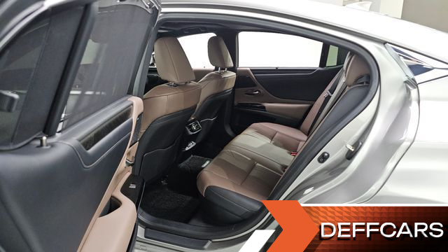 Lexus ES Executive купить на сайте DeffCars
