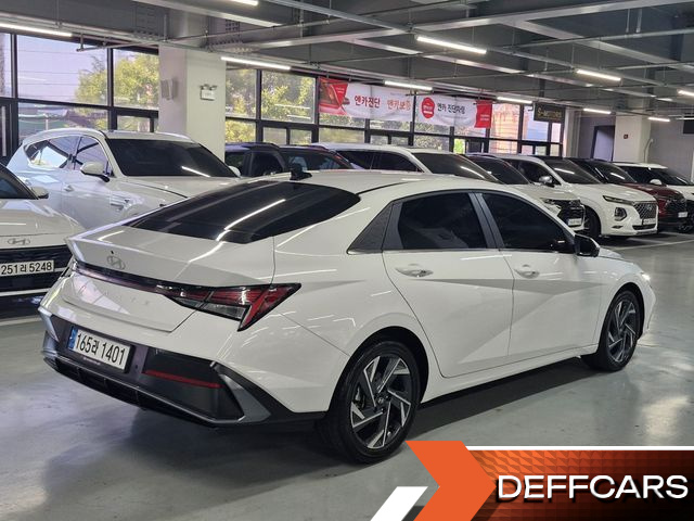 Hyundai AVANTE 1.6 Inspiration купить на сайте DeffCars