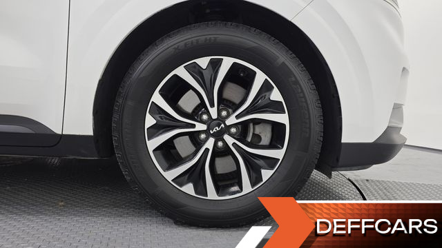 Kia CARNIVAL 9-Seater Prestige купить на сайте DeffCars
