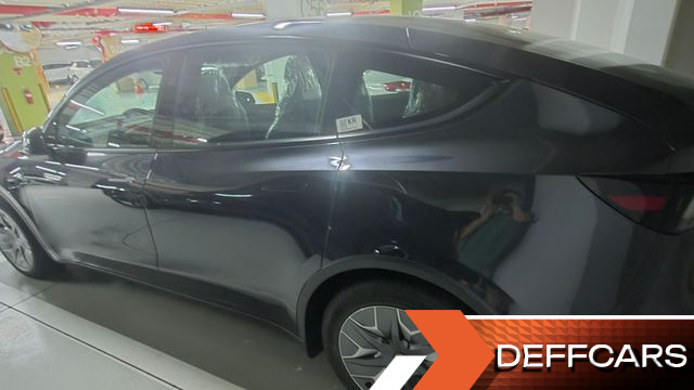 Tesla MODEL Y L Long Range AWD купить на сайте DeffCars