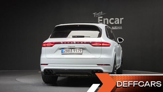 Porsche CAYENNE 3.0 PLATINUM EDITION купить на сайте DeffCars