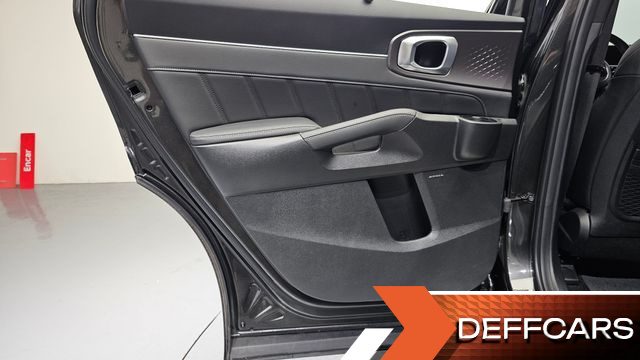 Kia SORENTO Gasoline 2.5T 4WD Gravity купить на сайте DeffCars