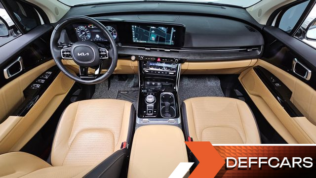 Kia CARNIVAL Gasoline 9-Seater Signature купить на сайте DeffCars