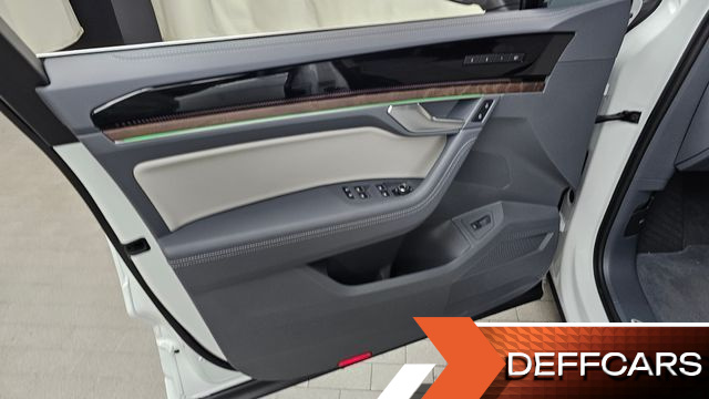 Volkswagen TOUAREG 3.0 TDI Prestige купить на сайте DeffCars