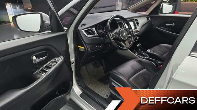Kia CARENS 2.0 LPI Prestige купить на сайте DeffCars