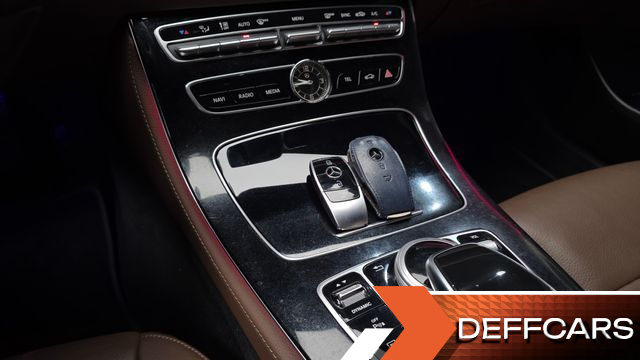 Mercedes E-CLASS E300 Avantgarde купить на сайте DeffCars