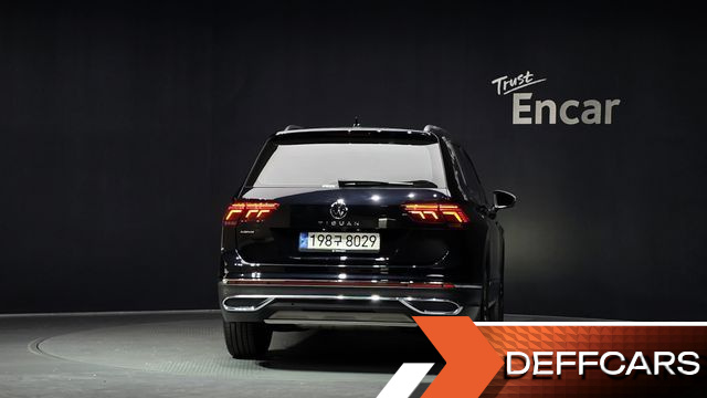 Volkswagen TIGUAN 2.0 TSI Prestige купить на сайте DeffCars