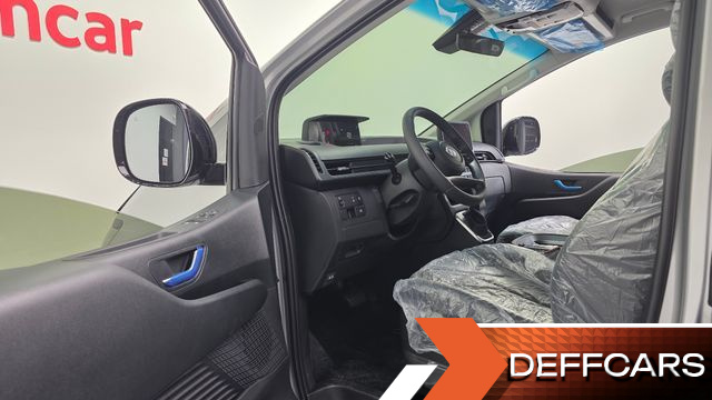Hyundai STARIA L3.5 Cargo 5-Seater Modern купить на сайте DeffCars