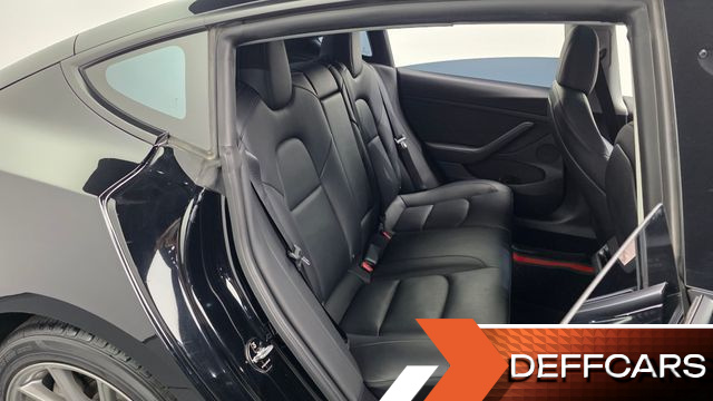 Tesla MODEL 3 Long Range AWD купить на сайте DeffCars