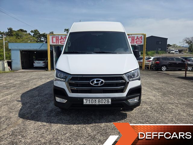 Hyundai SOLATI 15-seater Luxury купить на сайте DeffCars