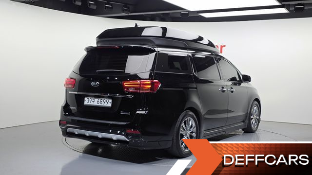 Kia CARNIVAL Gasoline 9-Seater Hi-Limousine Noblesse Special купить на сайте DeffCars