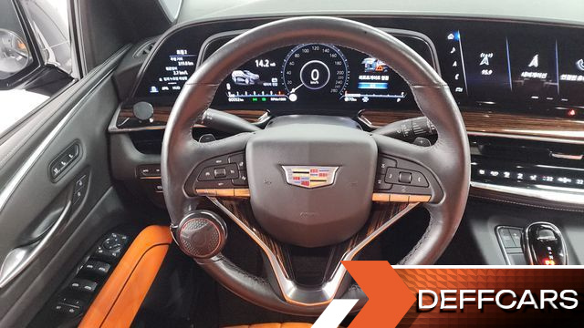 Cadillac ESCALADE 6.2 ESV ESV Sports Platinum купить на сайте DeffCars
