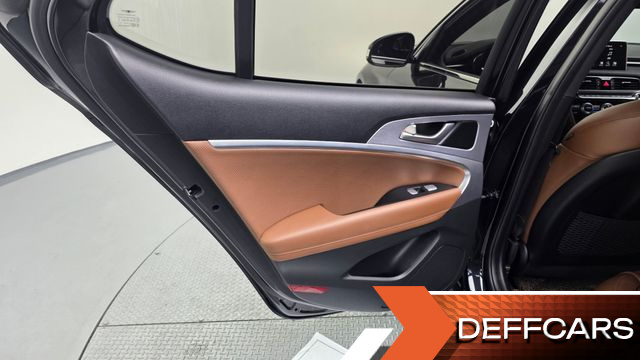 Genesis G70 2.0T Elite купить на сайте DeffCars