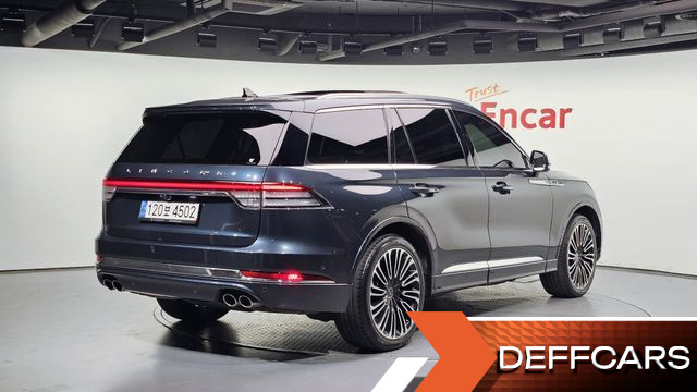 Lincoln AVIATOR 3.0 Black Label AWD купить на сайте DeffCars