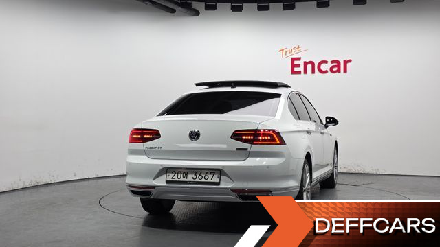 Volkswagen PASSAT 2.0 TDI 4Motion Prestige купить на сайте DeffCars