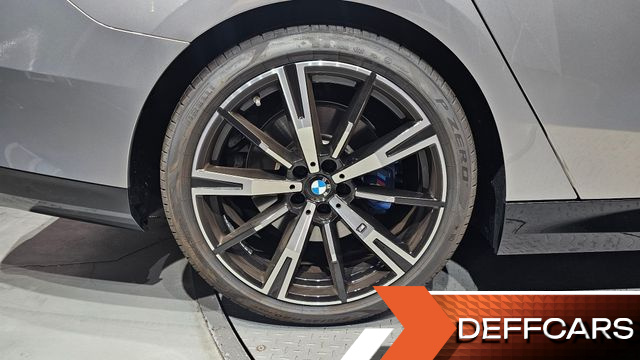 BMW 5-SERIES 530i xDrive M Sport купить на сайте DeffCars
