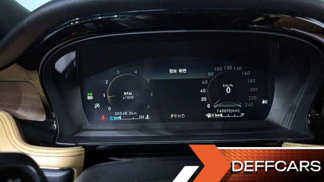 Lincoln CORSAIR 2.0 Reserve AWD купить на сайте DeffCars