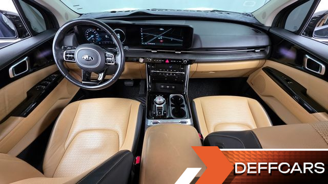 Kia CARNIVAL Gasoline 9-Seater Signature купить на сайте DeffCars
