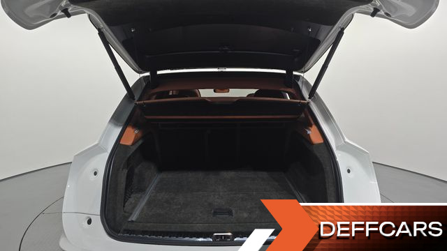 Bentley BENTAYGA 4.0 V8 купить на сайте DeffCars