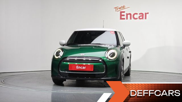 Mini COOPER 5Door Classic Third Generation купить на сайте DeffCars