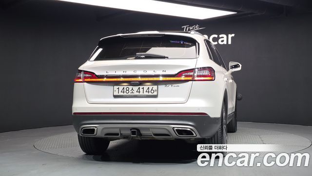 Lincoln NAUTILUS 2.7 Reserve AWD купить на сайте DeffCars