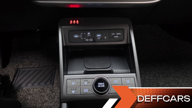 Hyundai KONA Inspiration купить на сайте DeffCars
