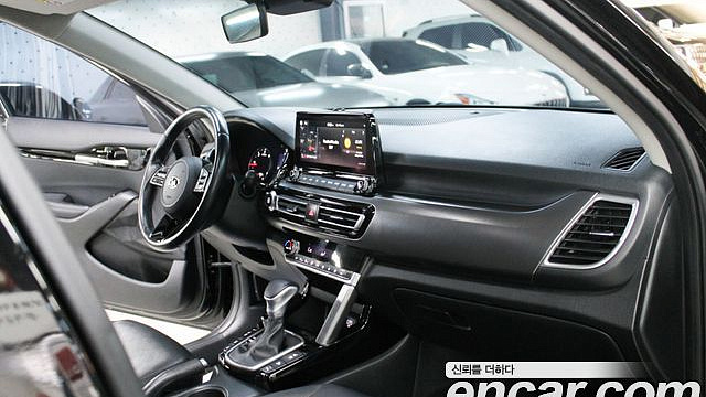 Kia SELTOS Diesel 1.6 2WD Noblesse купить на сайте DeffCars