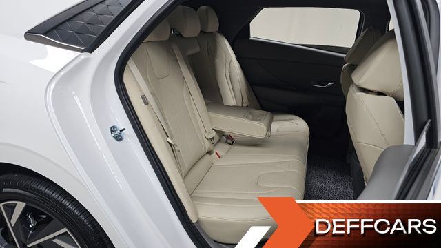 Hyundai AVANTE 1.6 Inspiration купить на сайте DeffCars