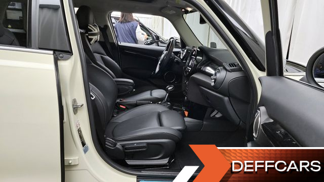 Mini COOPER 5Door Standard 3rd купить на сайте DeffCars