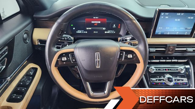 Lincoln CORSAIR 2.0 Reserve AWD купить на сайте DeffCars