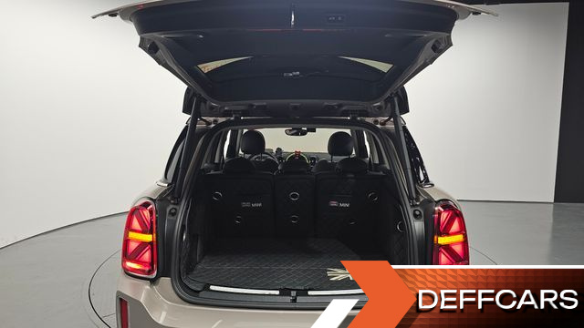 Mini COUNTRYMAN Classic Plus Launch Pack 2nd Gen купить на сайте DeffCars