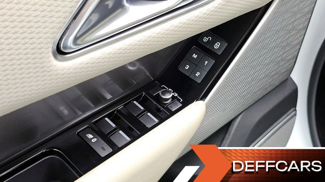 Land Rover RANGE ROVER VELAR 2.0 D240 SE купить на сайте DeffCars