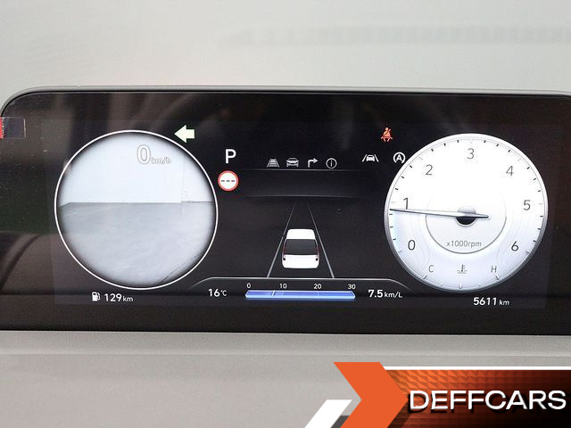 Hyundai STARIA 4WD Lounge 7-Seater Inspiration купить на сайте DeffCars