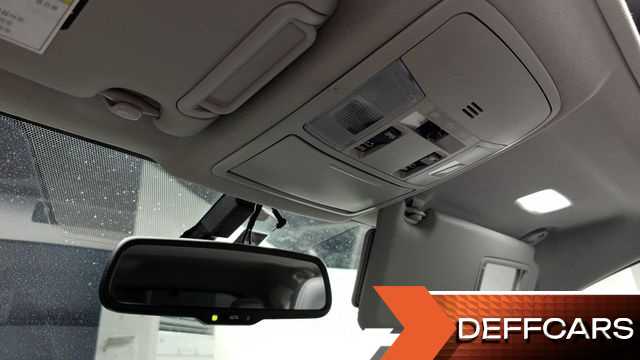 Toyota RAV4 2.5 4WD Hybrid 4th купить на сайте DeffCars