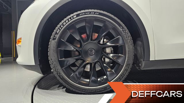 Tesla MODEL Y Long Range AWD купить на сайте DeffCars