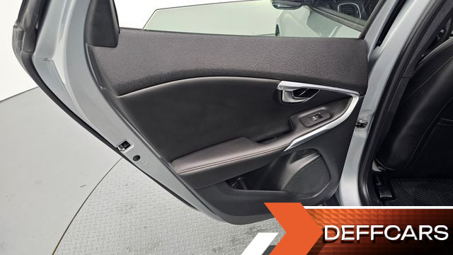 Volvo V40 D3 купить на сайте DeffCars