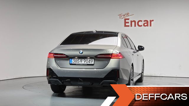 BMW 5-SERIES 520i M Sport купить на сайте DeffCars