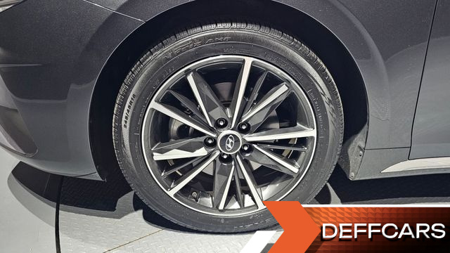 Hyundai GRANDEUR 2.5 Le Blanc купить на сайте DeffCars