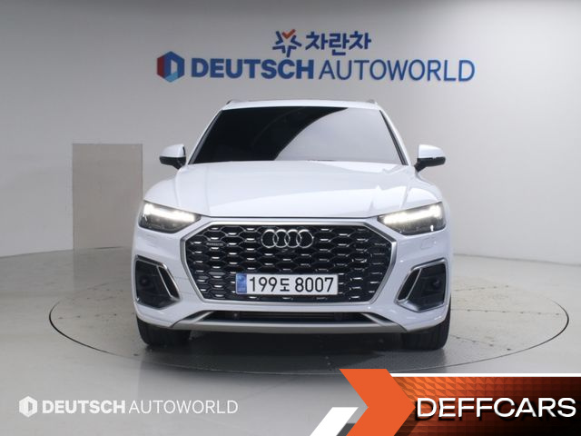 Audi Q5 45 TFSI Quattro Sportback Premium купить на сайте DeffCars