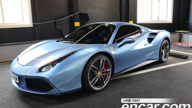 Ferrari 488 3.9 купить на сайте DeffCars