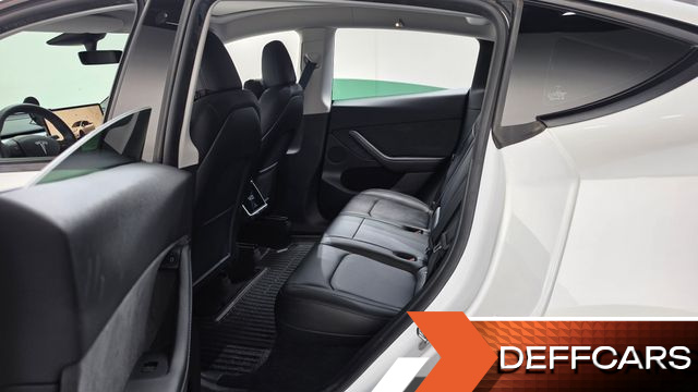 Tesla MODEL Y RWD купить на сайте DeffCars