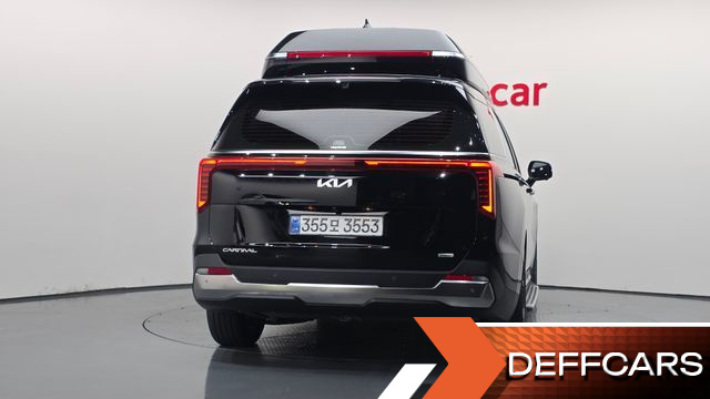 Kia CARNIVAL HEV 4-Seater Hi Limousine Signature купить на сайте DeffCars