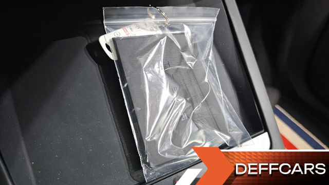 Tesla MODEL X Plaid купить на сайте DeffCars