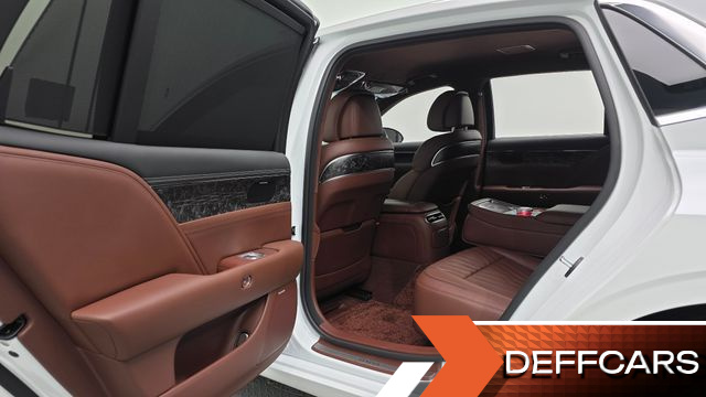 Genesis G90 Gasoline 3.5 Turbo e-S/C AWD купить на сайте DeffCars