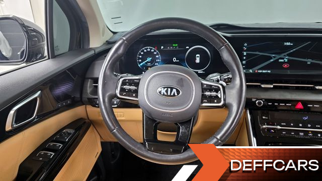 Kia CARNIVAL Gasoline 9-Seater Signature купить на сайте DeffCars