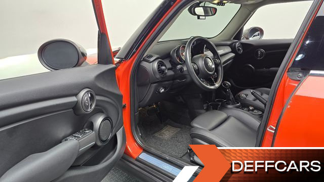 Mini COOPER 5Door Standard 3rd купить на сайте DeffCars