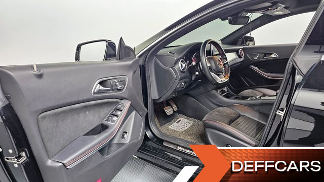 Mercedes CLA-CLASS CLA220 AMG Line купить на сайте DeffCars