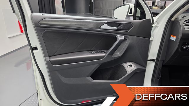 Volkswagen TIGUAN 2.0 TDI Premium купить на сайте DeffCars